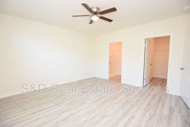 Building Photo - 8383 Madrid St