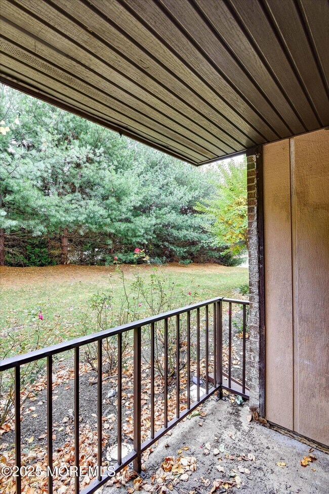 Building Photo - 1508 Wellington Pl