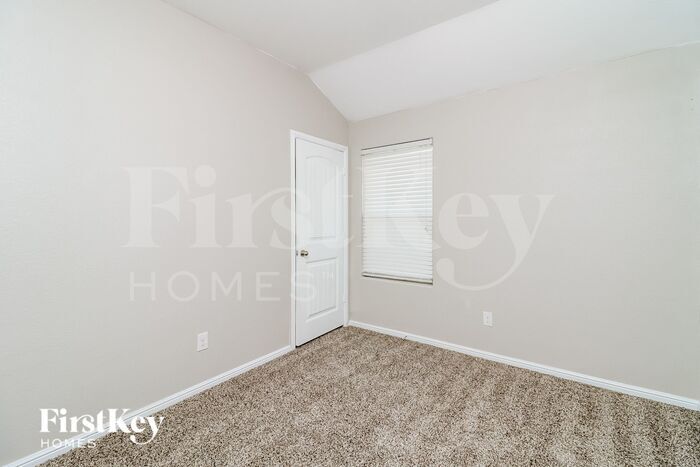 Building Photo - 7941 Mosspark Ln