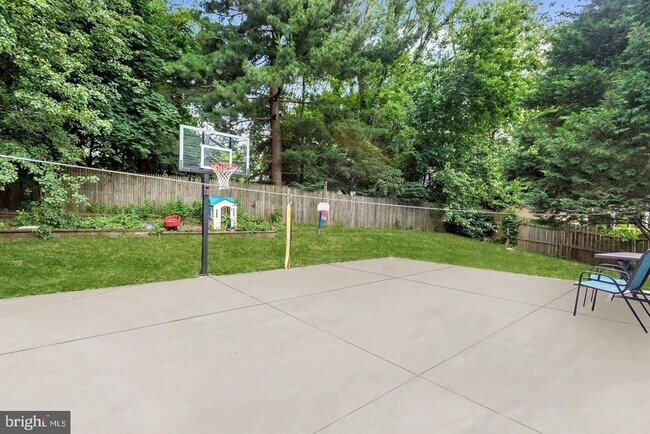 Building Photo - 7310 Torran Rocks Way