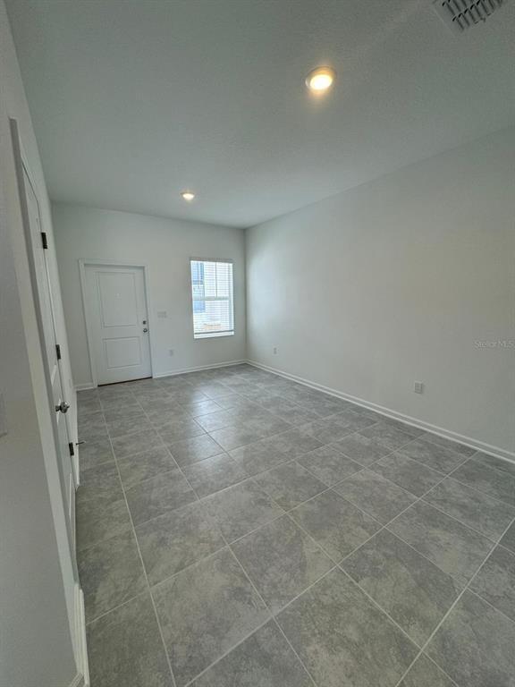 Building Photo - 2503 Skyline Lp