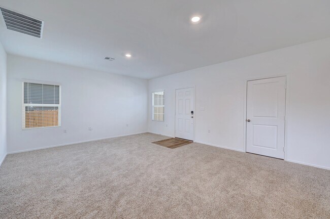 Building Photo - 14205 Heimhome Bnd