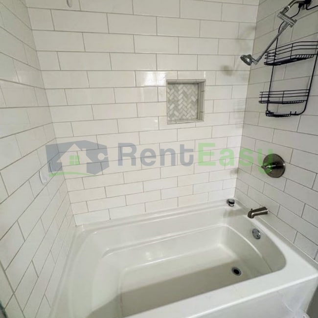 Building Photo - 1327 Hazel Ave