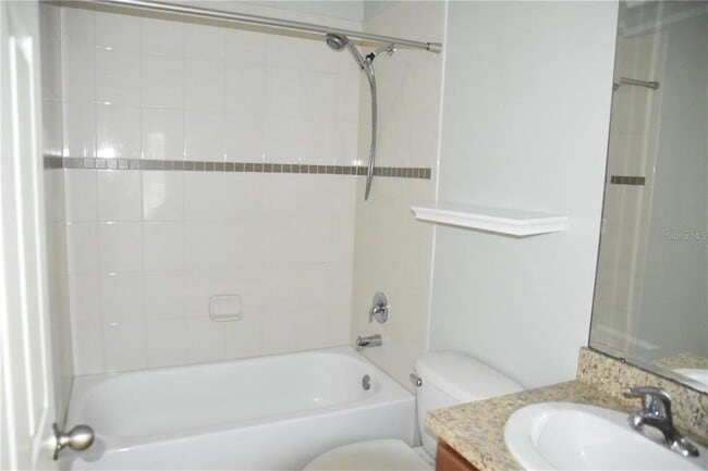 Building Photo - 711 Meadow Glade Dr