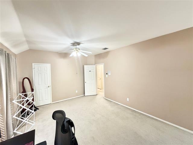 Building Photo - 652 Forest Hill Dr