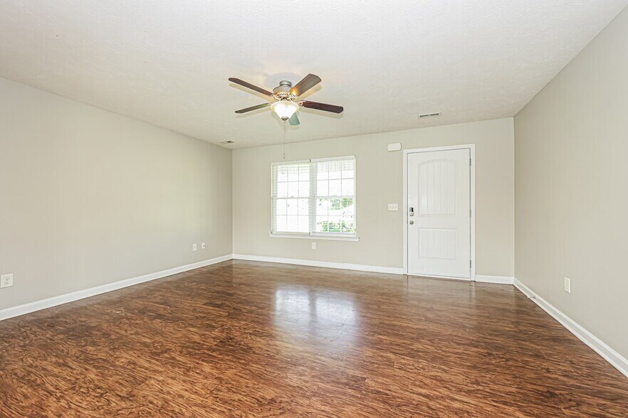 Building Photo - 624 Big Hurricane Dr