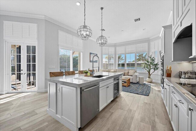 Building Photo - 7557 Preserve Dr