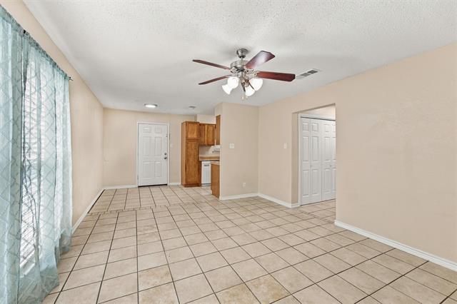 Building Photo - 403 N 7th St
