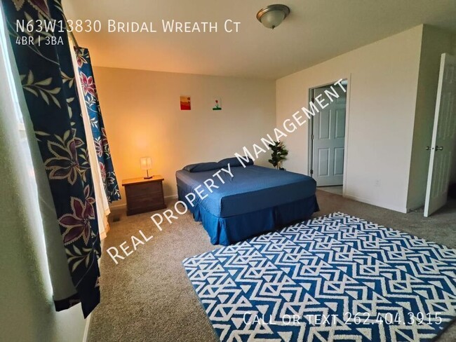 Building Photo - N63W13830 Bridal Wreath Ct