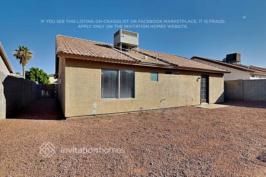 Building Photo - 11341 W Ruth Ave