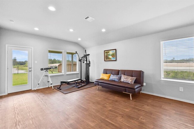 Building Photo - 13904 Great Pnes Ct