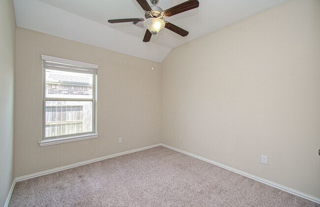 Building Photo - Spacious 4 Bed, 2 Bath Home Zoned to Tomball ISD