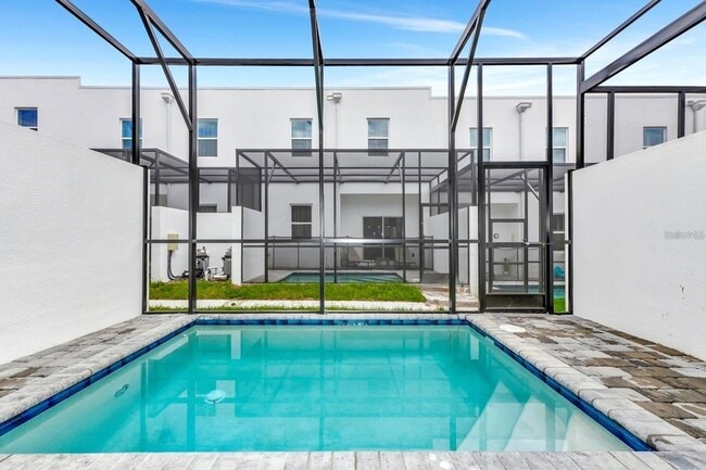 Building Photo - 665 Trikomo Dr