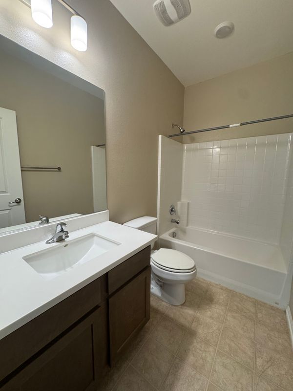 Building Photo - 7866 Marbil Ln