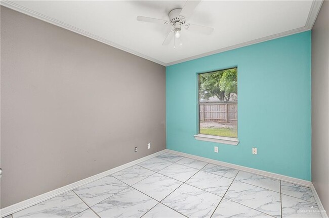 Building Photo - 3900 Gabriella Dr