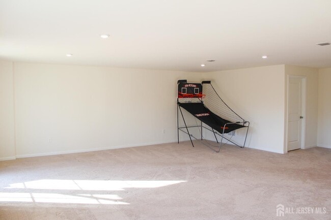 Building Photo - 601 Charleston Dr