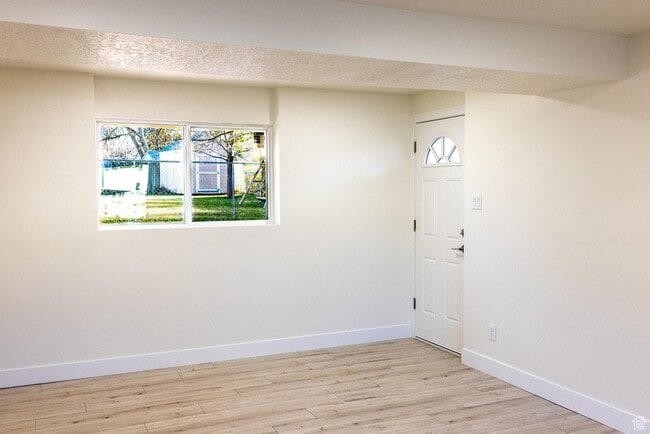 Building Photo - 5455 S 5455 W