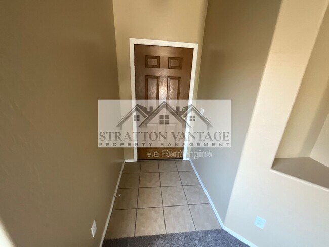 Building Photo - 9257 W Virginia Ave