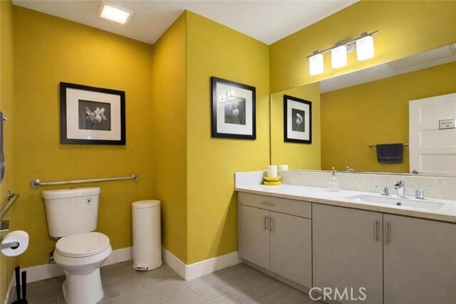 Building Photo - 1520 W Artesia Square