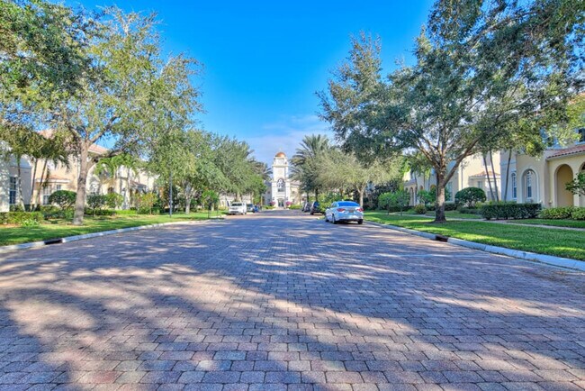 Building Photo - 7278 Salerno Ct