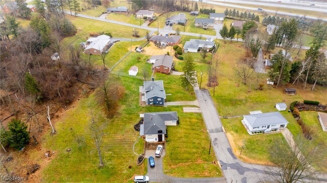 Building Photo - 134 Carroll Dr