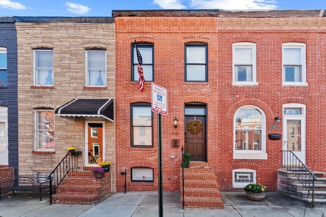 Building Photo - 531 E Fort Ave