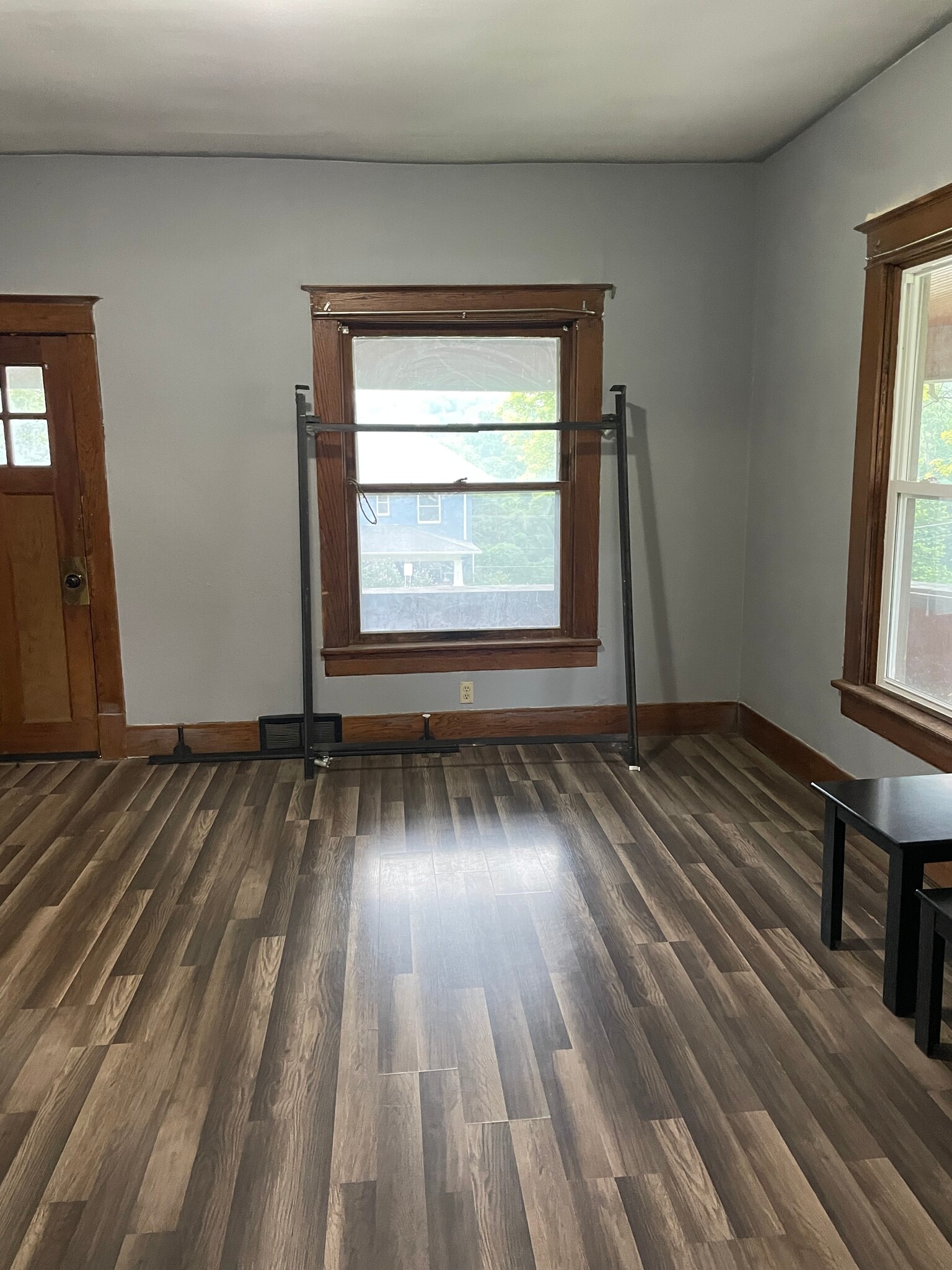 Building Photo - 1012 5th St