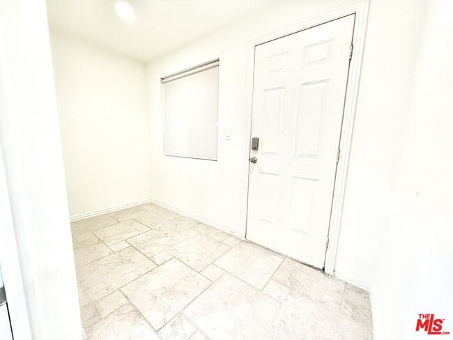 Building Photo - 23744 Hartland St