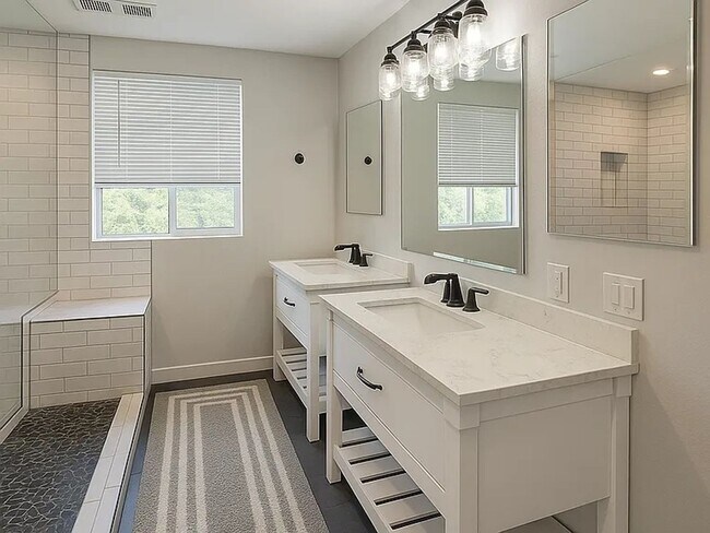 Building Photo - Beautiful 2 Bed 2 Bath Home Available NOW!!!