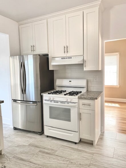 Building Photo - 3527 Georgia St