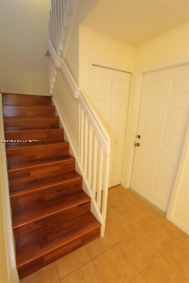 Building Photo - 3157 SW 153rd Ct
