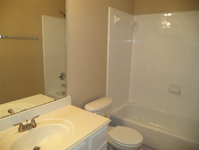 Building Photo - 5214 Flax Bourton St