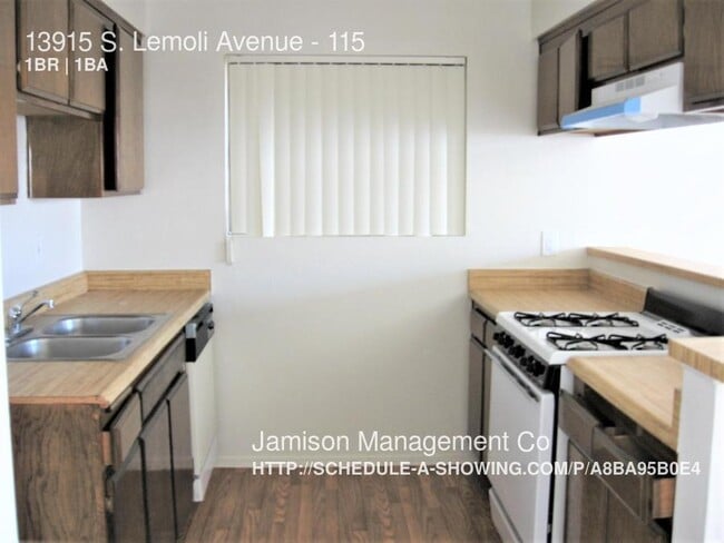 Building Photo - 13915 Lemoli Ave