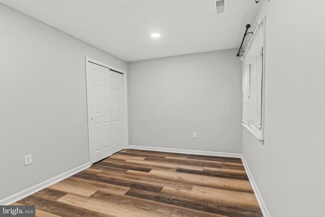 Building Photo - 1607 Willington St