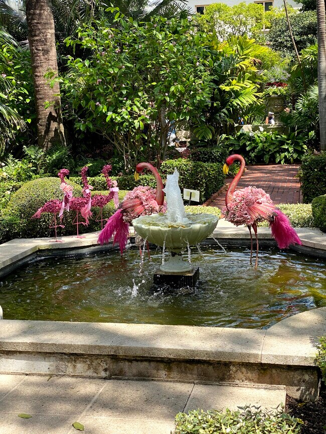 Gardens at Four Arts King Library 30min - 6520 N Ocean Blvd