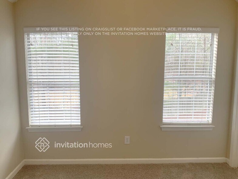 Building Photo - 4799 Score Ct