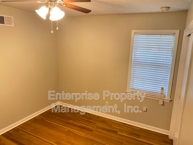 Building Photo - 2739 N Star Dr