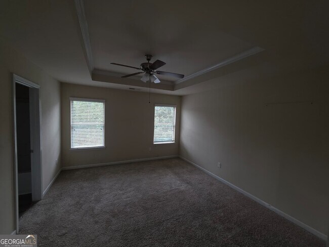 Building Photo - 326 Lauren Dr