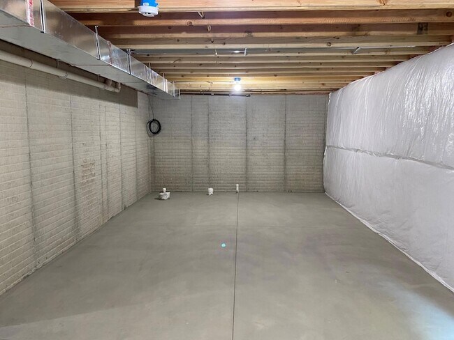 Building Photo - 1029 Rebecca St