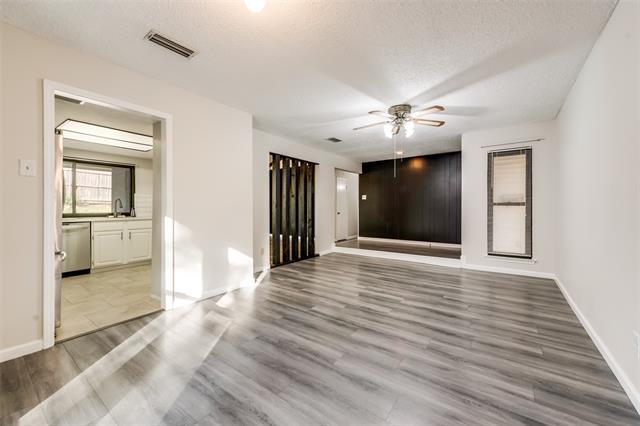 Building Photo - 1016 Summit Cir