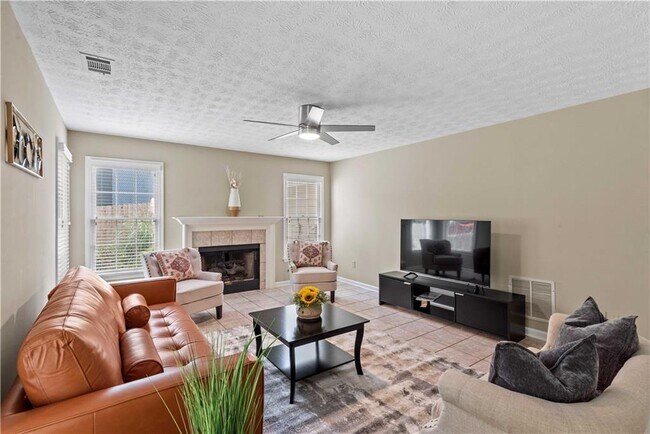 Building Photo - 3580 Waters Cove Way