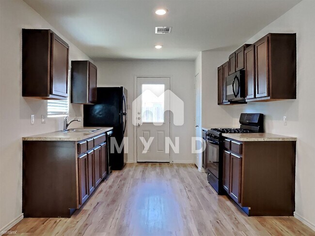 Building Photo - 3 br, 2 bath House - 8635 Wooster Trails Dr