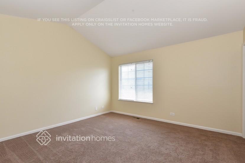 Building Photo - 203 Monarch Dr