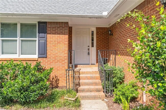 Building Photo - 27 S Riversong Ln