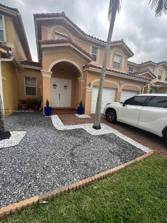Primary Photo - 11523 SW 137th Passage