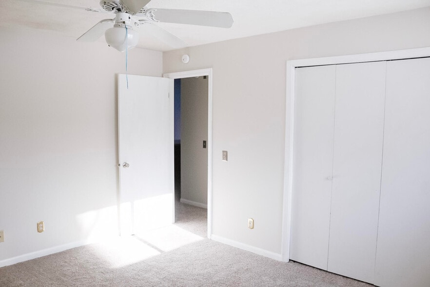 Bedroom - 6721 Boca Vista Dr NE