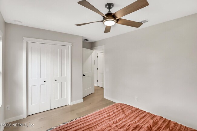 Building Photo - 4434 Coquina Dr