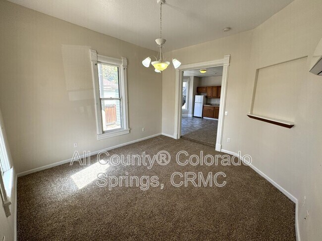 Building Photo - 508 E Cache La Poudre St