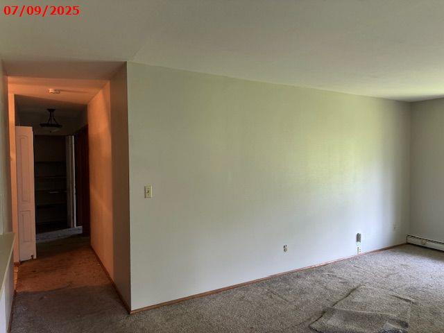 Building Photo - 2 bed 1.5 Bath Condo #203