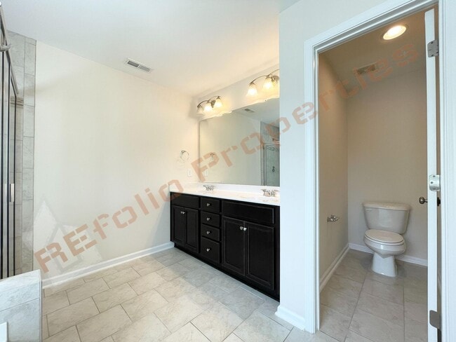 Building Photo - 1103 Laurel Twist Rd